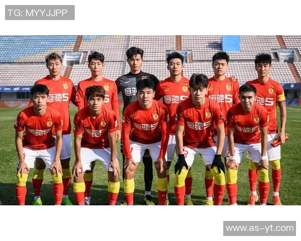 中甲升级区竞争激烈多队积分胶着争夺名额形势复杂