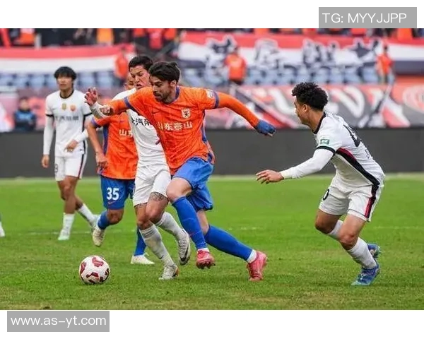 亚冠精英联赛精彩瞬间头球泽卡助力球队逆转胜利