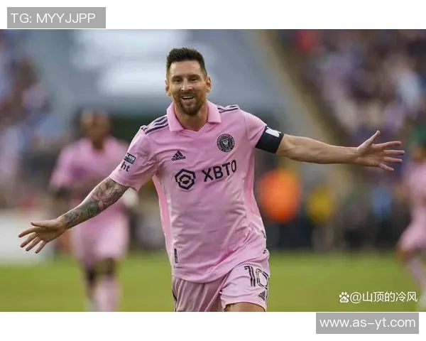 巴黎圣日耳曼以惊艳表现横扫曼联,梅西梅开二度助球队取得大胜 巴黎圣日耳曼以惊艳表现横扫曼联,梅西梅开二度助球队取得大胜