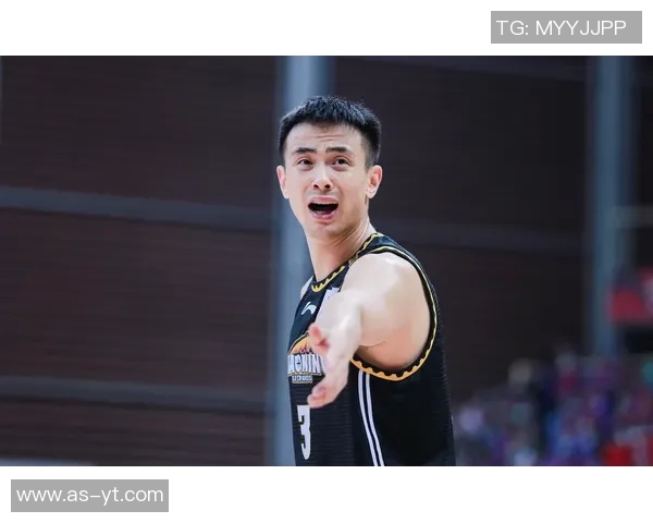 厄齐尔将正式回归西甲，皇马球迷热议他的表现能否重振球队实力