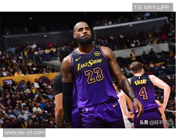 湖人主场力克热火，詹姆斯献上绝杀：传奇再现斯台普斯