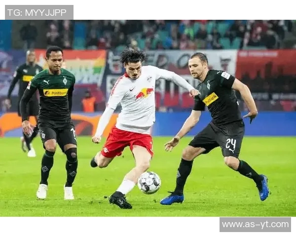 汉堡主场逼平荷芬海姆，双方互交白卷，无独胜者