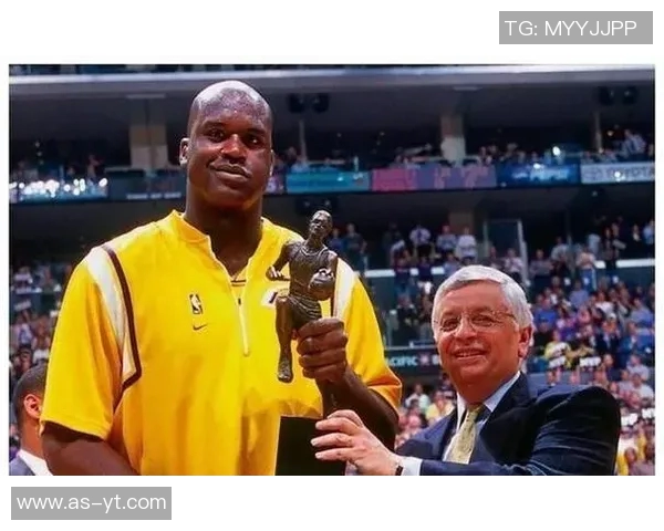 外援克里斯多夫-奥贝克帕被评为本周MVP：勇气与实力的完美结合