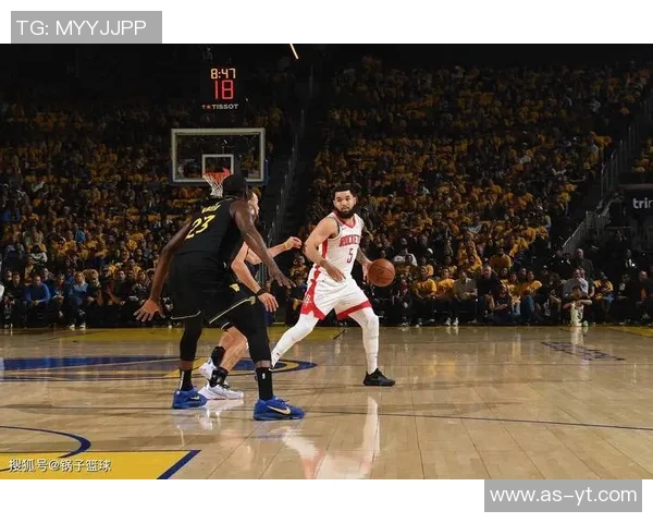 猛龙轻松击败马刺，范弗利特独揽22分7板展现王者风范