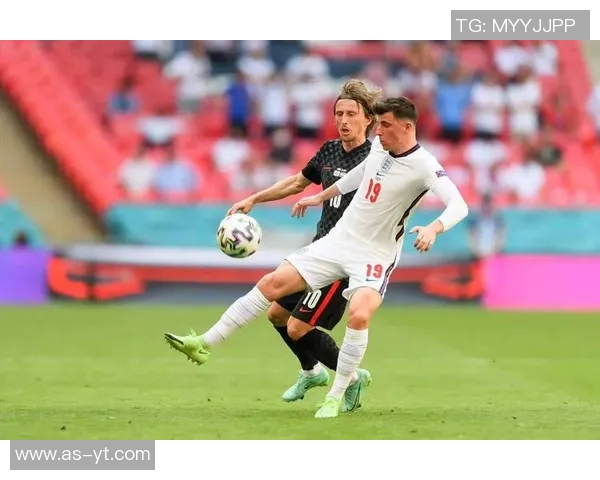 英格兰击败乌克兰,成功晋级欧洲杯半决赛 英格兰击败乌克兰,成功晋级欧洲杯半决赛