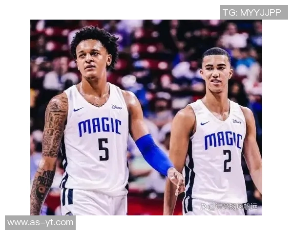 魔术队球员表现突出，助力球队赢得关键胜利